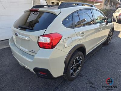 2015 Subaru XV Crosstrek 2.0i Premium AWD Low Miles!!  Financing Available - Photo 6 - Larksville, PA 18651