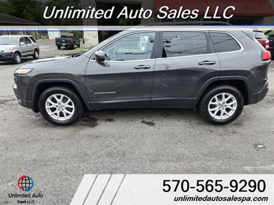 2018 Jeep Cherokee Latitude Plus  Financing Available - Photo 3 - Larksville, PA 18651