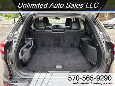 2018 Jeep Cherokee Latitude Plus  Financing Available - Photo 13 - Larksville, PA 18651