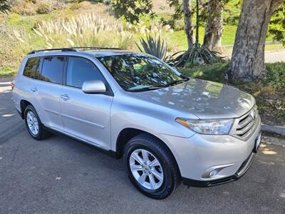 2011 Toyota Highlander   - Photo 2 - Ventura, CA 93003