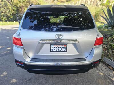 2011 Toyota Highlander   - Photo 8 - Ventura, CA 93003