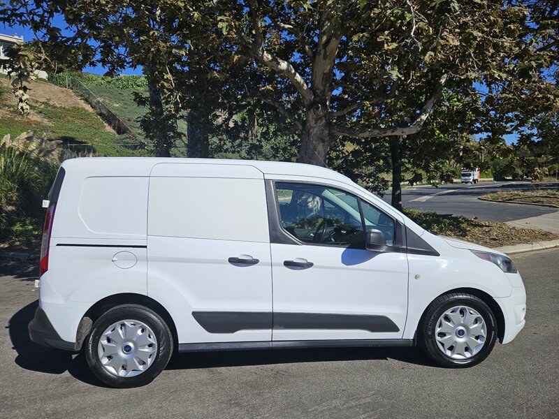 2015 Ford Transit Connect Cargo XLT   - Photo 1 - Ventura, CA 93003