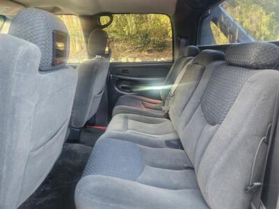 2003 Chevrolet Avalanche 1500 4dr 1500 Crew Cab SB   - Photo 14 - Ventura, CA 93003