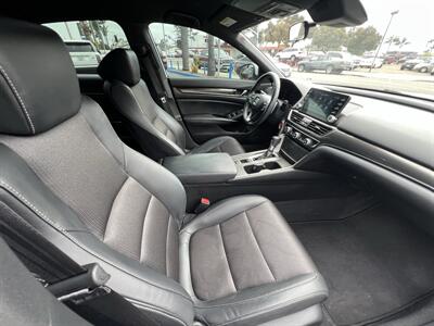 2018 Honda Accord Sport   - Photo 14 - Ventura, CA 93003