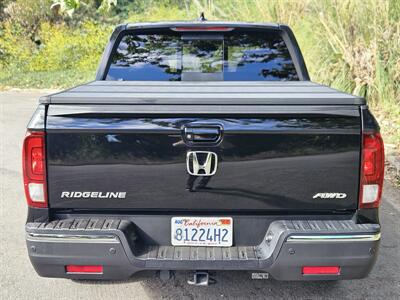 2017 Honda Ridgeline RTL-E   - Photo 10 - Ventura, CA 93003