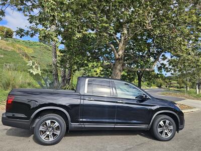 2017 Honda Ridgeline RTL-E   - Photo 2 - Ventura, CA 93003