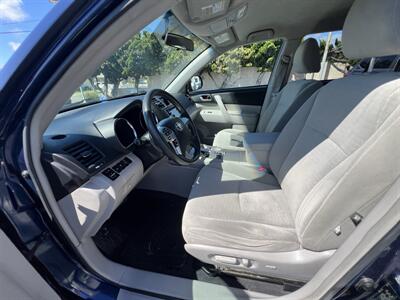 2013 Toyota Highlander Plus   - Photo 18 - Ventura, CA 93003