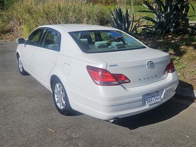 2005 Toyota Avalon XL   - Photo 6 - Ventura, CA 93003
