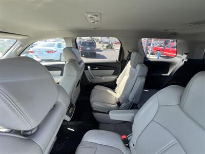 2008 GMC Acadia SLT-2   - Photo 8 - Ventura, CA 93003