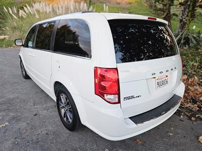 2017 Dodge Grand Caravan SXT   - Photo 7 - Ventura, CA 93003