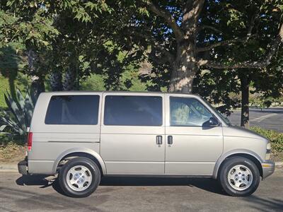 2005 Chevrolet Astro   - Photo 2 - Ventura, CA 93003