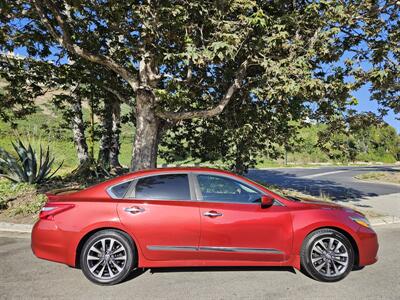 2016 Nissan Altima 2.5 SV - Photo 4 - Ventura, CA 93003