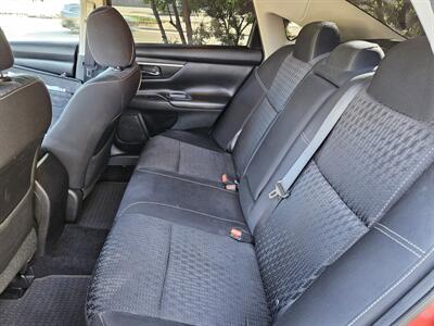 2016 Nissan Altima 2.5 SV - Photo 15 - Ventura, CA 93003