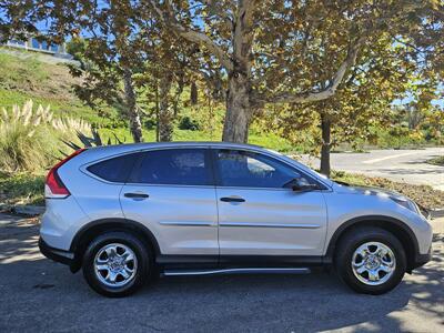 2013 Honda CR-V LX - Photo 2 - Ventura, CA 93003