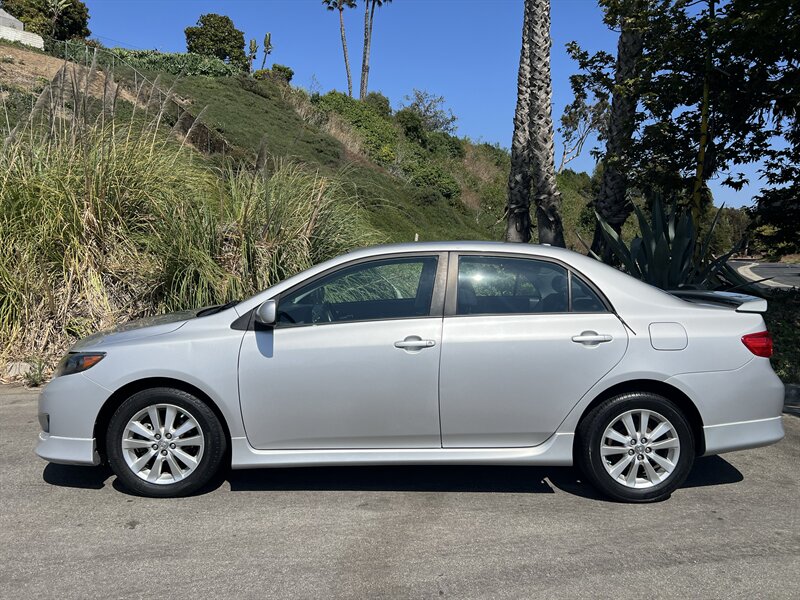2010 Toyota Corolla S   - Photo 1 - Ventura, CA 93003