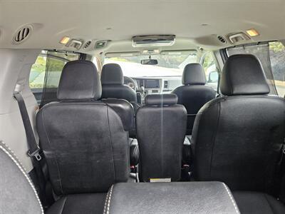 2015 Toyota Sienna SE Minivan 4D - Photo 16 - Ventura, CA 93003