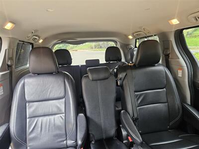 2015 Toyota Sienna SE Minivan 4D - Photo 15 - Ventura, CA 93003