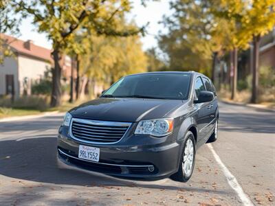 2016 Chrysler Town & Country Touring   - Photo 3 - Ventura, CA 93003