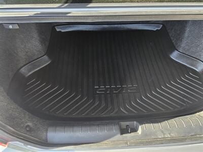 2019 Honda Civic LX - Photo 6 - Ventura, CA 93003