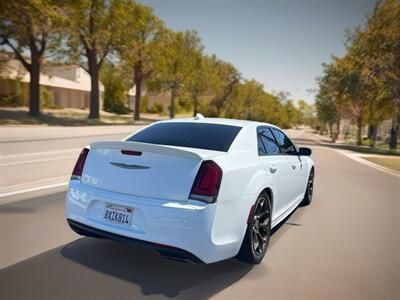 2017 Chrysler 300 S Alloy Edition   - Photo 3 - Ventura, CA 93003