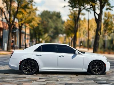 2017 Chrysler 300 S Alloy Edition   - Photo 2 - Ventura, CA 93003