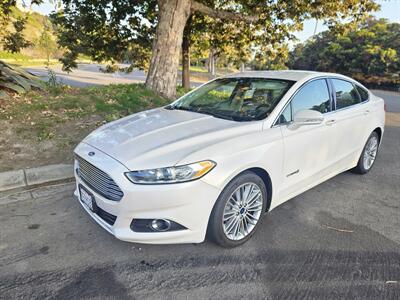 2014 Ford Fusion Hybrid SE   - Photo 2 - Ventura, CA 93003