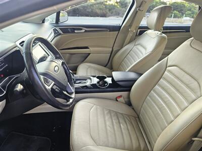 2014 Ford Fusion Hybrid SE   - Photo 9 - Ventura, CA 93003
