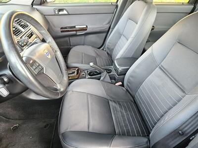 2006 Volvo S40 2.4i   - Photo 9 - Ventura, CA 93003