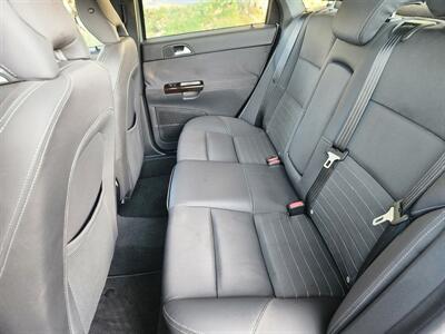 2006 Volvo S40 2.4i   - Photo 11 - Ventura, CA 93003