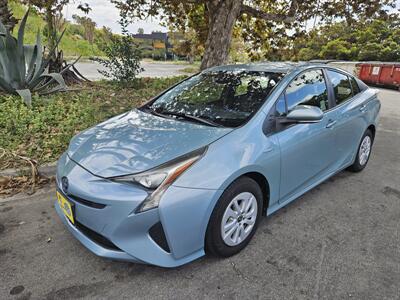 2017 Toyota Prius Two - Photo 2 - Ventura, CA 93003
