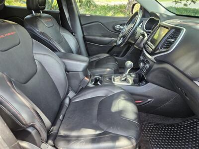 2015 Jeep Cherokee Trailhawk   - Photo 8 - Ventura, CA 93003