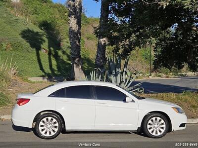 2014 Chrysler 200 LX   - Photo 39 - Ventura, CA 93003