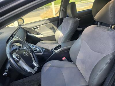 2013 Toyota Prius Three   - Photo 5 - Ventura, CA 93003