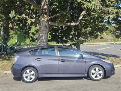 2013 Toyota Prius Three   - Photo 1 - Ventura, CA 93003