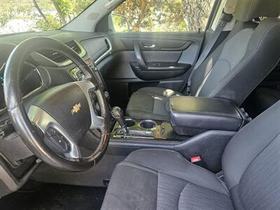 2016 Chevrolet Traverse LT   - Photo 9 - Ventura, CA 93003