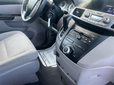 2013 Honda Odyssey LX - Photo 20 - Ventura, CA 93003
