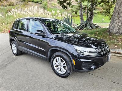 2013 Volkswagen Tiguan S   - Photo 2 - Ventura, CA 93003