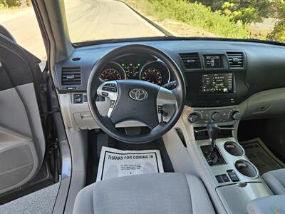 2011 Toyota Highlander - Photo 8 - Ventura, CA 93003