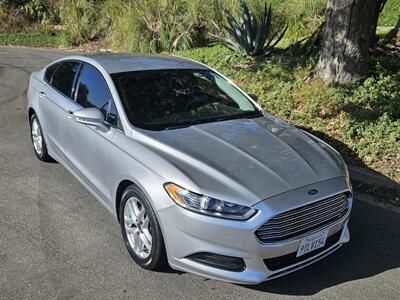 2016 Ford Fusion SE - Photo 4 - Ventura, CA 93003