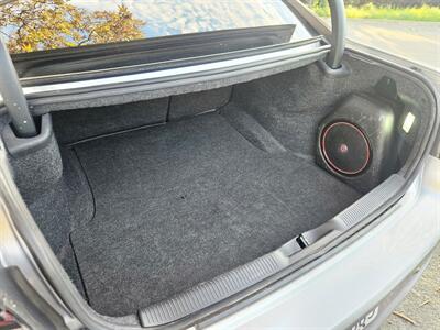 2017 Dodge Charger SXT   - Photo 13 - Ventura, CA 93003