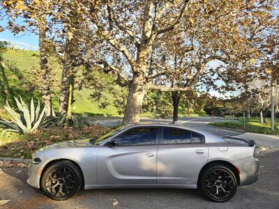 2017 Dodge Charger SXT   - Photo 2 - Ventura, CA 93003