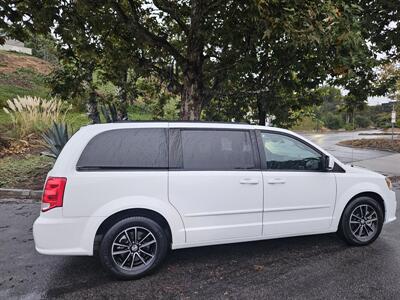 2017 Dodge Grand Caravan Passenger GT   - Photo 3 - Ventura, CA 93003