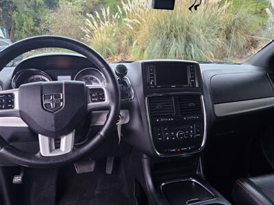 2017 Dodge Grand Caravan Passenger GT   - Photo 15 - Ventura, CA 93003