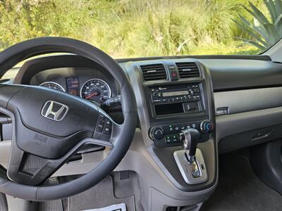 2010 Honda CR-V LX - Photo 7 - Ventura, CA 93003