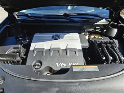 2010 Cadillac SRX Luxury Collection   - Photo 16 - Ventura, CA 93003