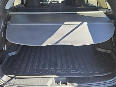 2015 Subaru Outback 2.5i Premium   - Photo 12 - Ventura, CA 93003