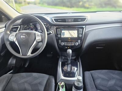 2014 Nissan Rogue SV   - Photo 8 - Ventura, CA 93003