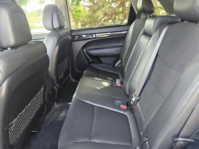 2012 Kia Sorento EX   - Photo 13 - Ventura, CA 93003
