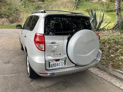 2007 Toyota RAV4   - Photo 4 - Ventura, CA 93003