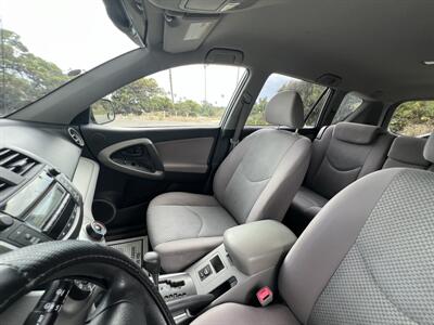 2007 Toyota RAV4   - Photo 14 - Ventura, CA 93003